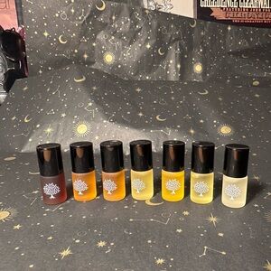 Oud Attar Set of 7 Fragrance Oils Discovery Set